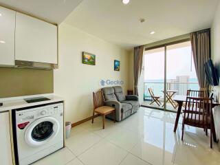 1 Bedroom Condo in The Riviera Wong Amat Beach Wongamat C008492