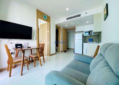 1 Bedroom Condo in The Riviera Wong Amat Beach Wongamat C008492