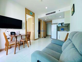 1 Bedroom Condo in The Riviera Wong Amat Beach Wongamat C008492