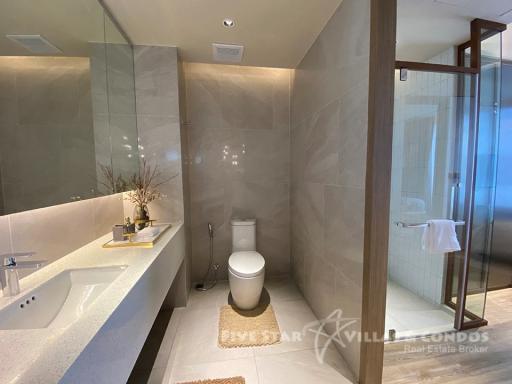 2- bed Condominium AROM Jomtien