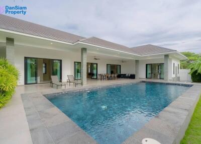 New 3-Bedroom Villa in Hua Hin At Highland Villas2