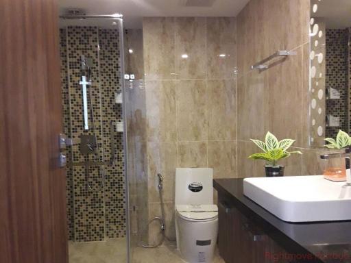 1 Bed Condo For Sale In Central Pattaya - Grand Avenue Residence