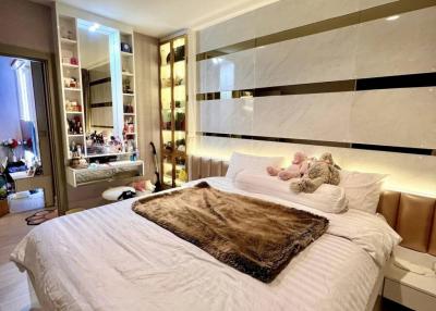 1 Bed 1 Bath 33 SQ.M LIFE Asoke - Rama 9