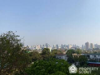 2-BR Condo at Supalai Place Sukhumvit 39 near BTS Phrom Phong