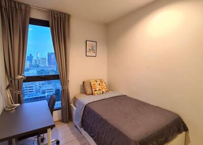 2-BR Condo at Ideo Q Ratchathewi near BTS Ratchathewi