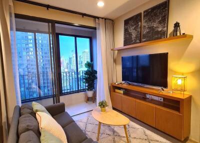 2-BR Condo at Ideo Q Ratchathewi near BTS Ratchathewi