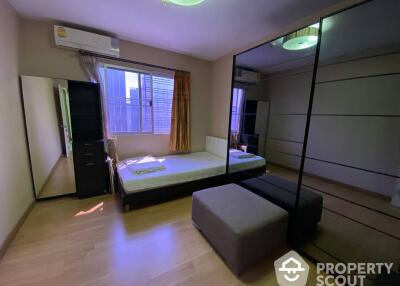 2-BR Condo at Supalai Park Asoke Ratchada near MRT Phra Ram 9