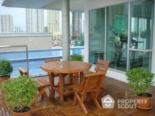 3-BR Apt. near MRT Queen Sirikit National Convention Centre (ID 399880)