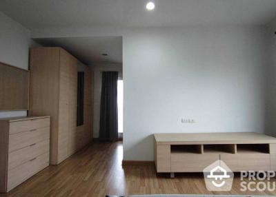 2-BR Apt. near MRT Queen Sirikit National Convention Centre