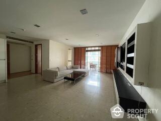 3-BR Condo at Ficus Lane Condominium near BTS Phra Khanong (ID 513405)