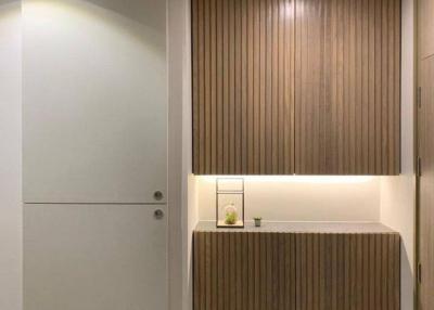 1-BR Condo at Noble Ploenchit near BTS Phloen Chit