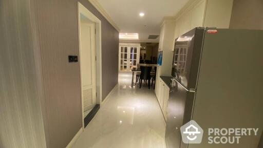 1-BR Condo at Nusa State Tower Condominium near BTS Saphan Taksin (ID 438136)