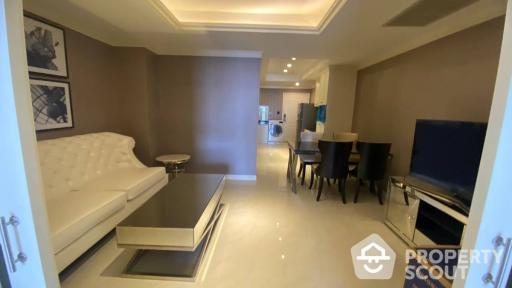 1-BR Condo at Nusa State Tower Condominium near BTS Saphan Taksin (ID 438137)