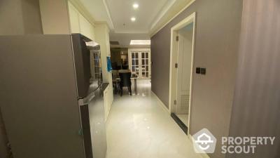 1-BR Condo at Nusa State Tower Condominium near BTS Saphan Taksin (ID 438137)