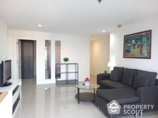 2-BR Apt. near BTS Phrom Phong