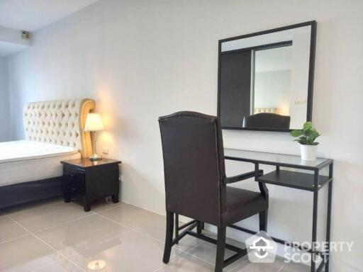 2-BR Apt. near BTS Phrom Phong