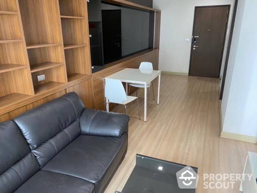 1-BR Condo at Sky Walk Residences near BTS Phra Khanong