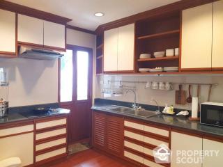 2-BR Condo at Richmond Palace Condominium near BTS Phrom Phong (ID 513902)