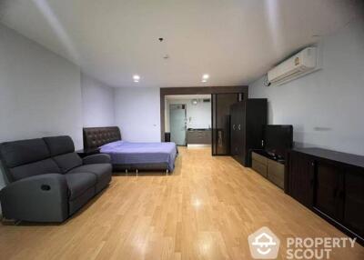 1-BR Condo at St. Louis Grand Terrace near BTS Chong Nonsi