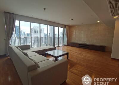 4-BR Apt. near MRT Sukhumvit (ID 515251)