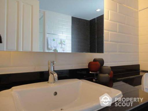 1-BR Apt. near BTS Asok (ID 510152)