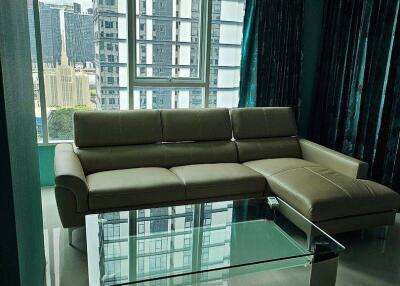 2-BR Condo at Sukhumvit Living Town near MRT Phetchaburi (ID 510202)