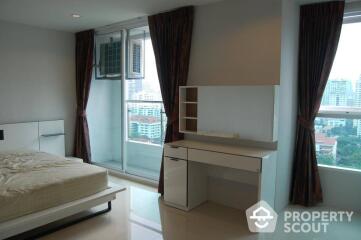 2-BR Condo at Sukhumvit Living Town near MRT Phetchaburi (ID 510202)