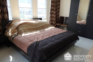 2-BR Condo at The Amethyst Sukhumvit 39 near BTS Phrom Phong