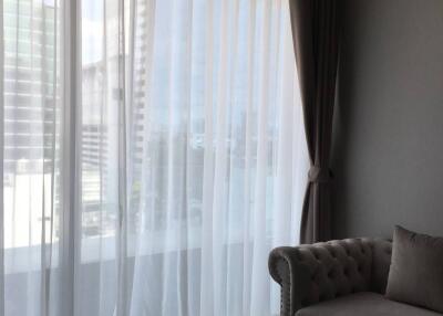 1-BR Condo at Saladaeng One near MRT Si Lom