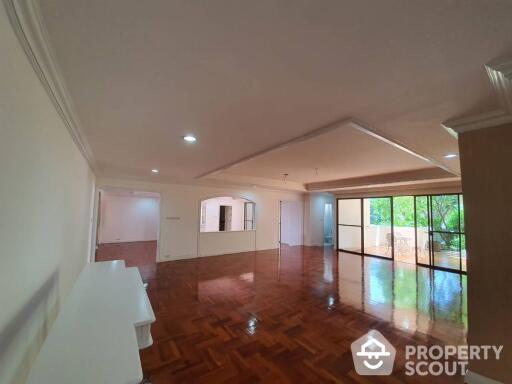 4-BR Apt. near BTS Phrom Phong