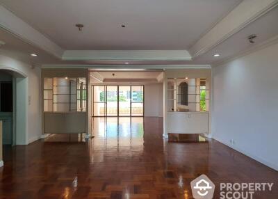 4-BR Apt. near BTS Phrom Phong