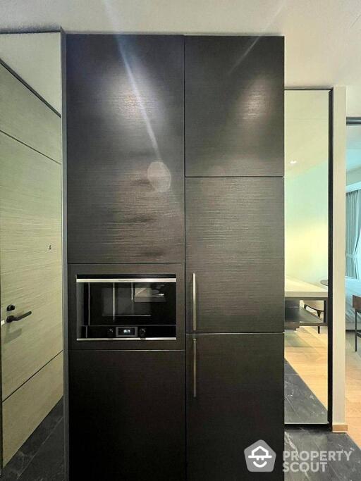 1-BR Condo at 28 Chidlom near BTS Chit Lom