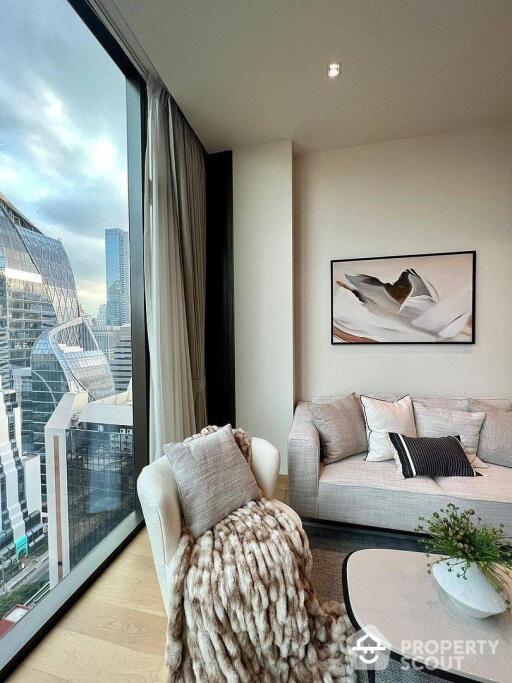 1-BR Condo at 28 Chidlom near BTS Chit Lom