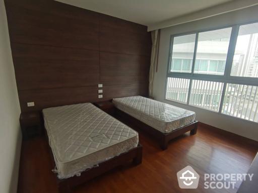 3-BR Apt. near MRT Sukhumvit