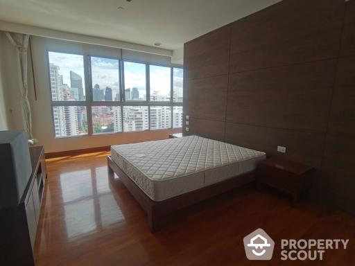 4-BR Apt. near BTS Phrom Phong