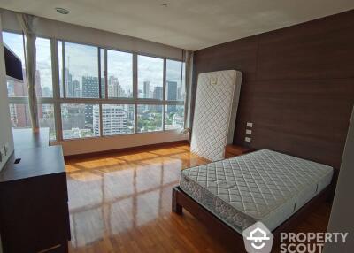 4-BR Apt. near BTS Phrom Phong