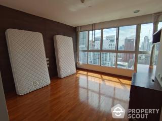 4-BR Apt. near MRT Sukhumvit