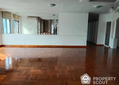 3-BR Condo at Vanicha Park Langsuan near BTS Chit Lom