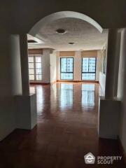 3-BR Condo at Vanicha Park Langsuan near BTS Chit Lom