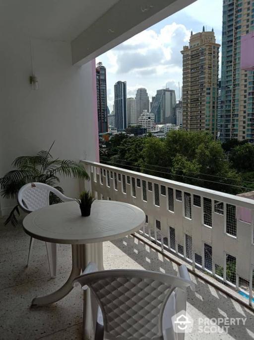 3-BR Apt. near MRT Sukhumvit