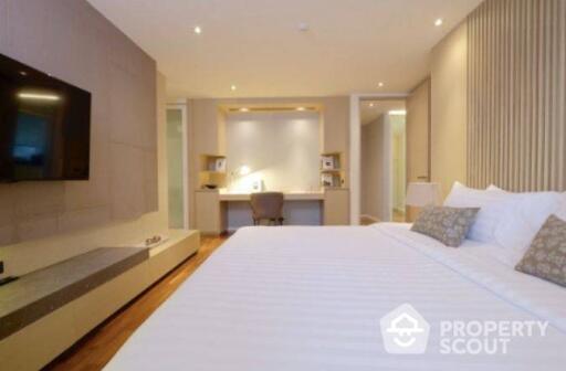 2-BR Serviced Apt. near MRT Sukhumvit