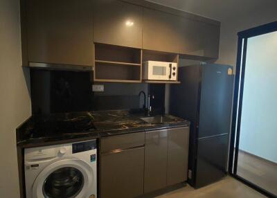 2-BR Condo at Ideo Q Sukhumvit 36 near BTS Thong Lor