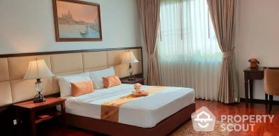 4-BR Apt. near BTS Phrom Phong