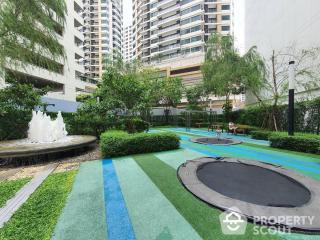 2-BR Serviced Apt. near BTS Phrom Phong