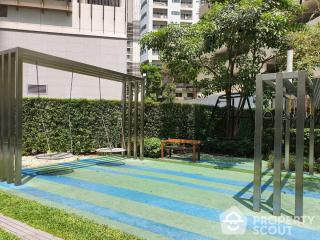 2-BR Serviced Apt. near BTS Phrom Phong