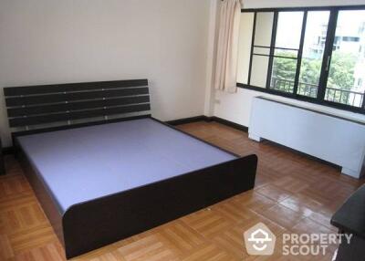 2-BR Apt. near MRT Queen Sirikit National Convention Centre (ID 399908)