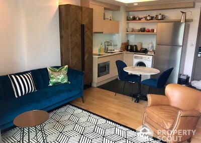 1-BR Condo at Via Botani near BTS Phrom Phong