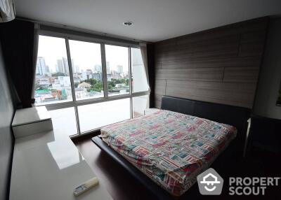 1-BR Condo at D 65 Condominium near BTS Ekkamai