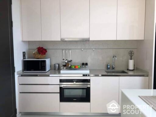 1-BR Condo at The Bangkok Sathorn near BTS Surasak (ID 389709)