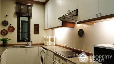 1-BR Condo at Ban Chao Phraya Condo near MRT Hua Lamphong (ID 513363)